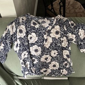 Gap cotton floral blouse